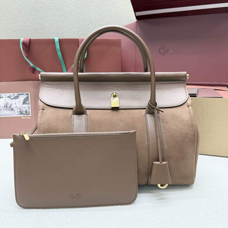 Picture of Loro Piana Handbags _SKUfw238326749fw